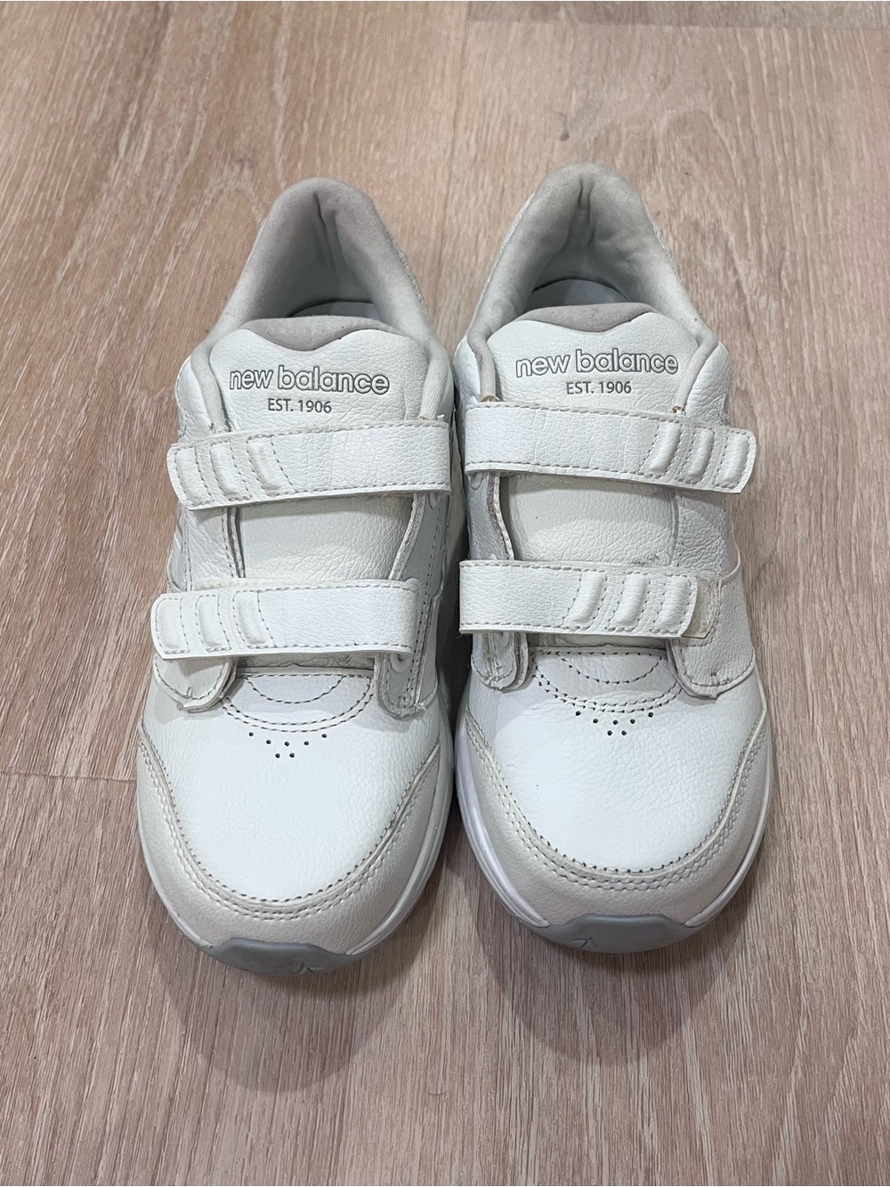 New Balance 928v3 White Leather Velcro Walking Shoes US Women 6.5 Narrow